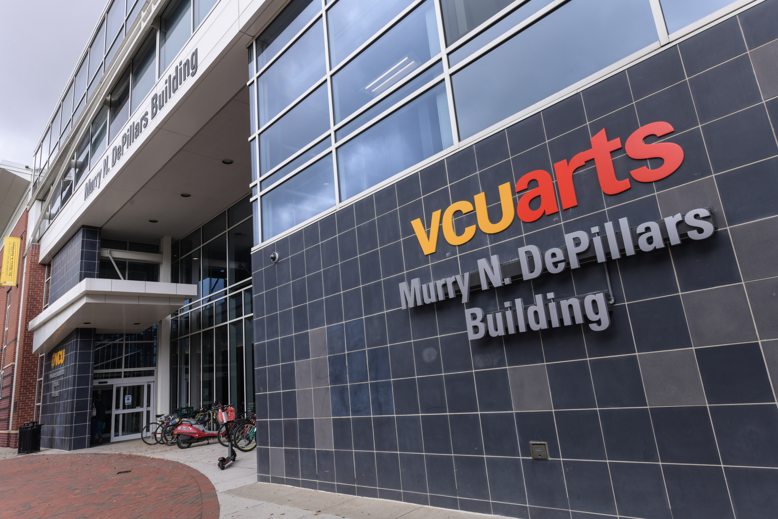 Kramatorskdagi guruh jinsiy aloqa Men video yozyapman