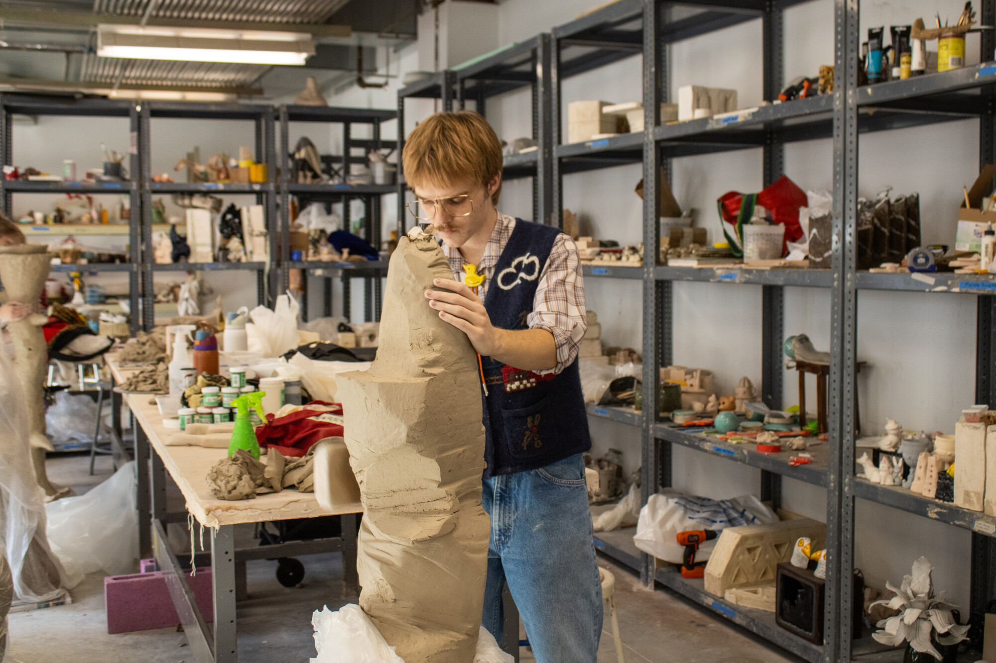 A visit to Rice Evans handbuilding ceramics class on Halloween, where students are working on large scale scultpural ceramic pieces, which will be cut and disassembled for kiln firing before being placed back together.